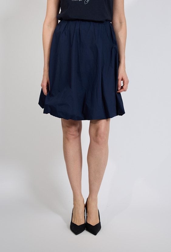 Granatowa spódnica rozkloszowana z gumką w pasie