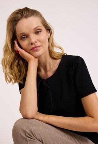 Bluzka damska czarna klasyczna elegancka