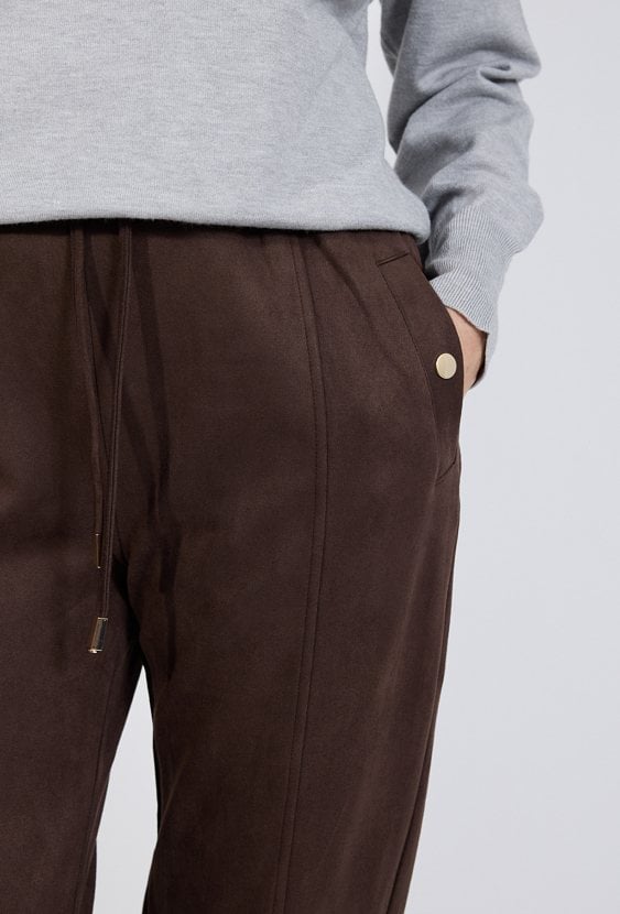 Brązowe spodnie damskie eleganckie