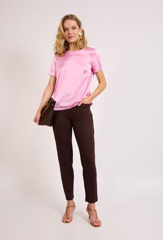 Różowa bluzka damska z krótkim rękawem