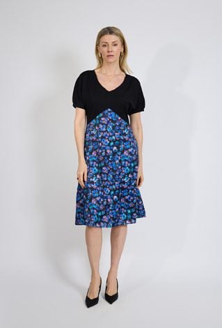 Sukienka midi w kwiaty z dekoltem V