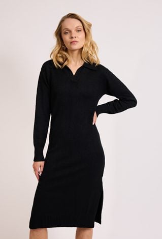 Czarna sukienka dzianinowa midi