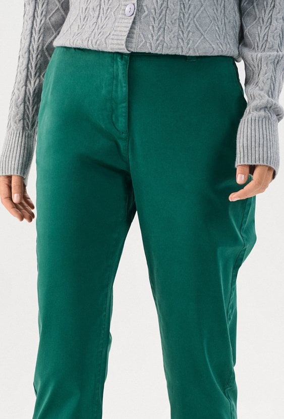 Zielone spodnie z kieszeniami