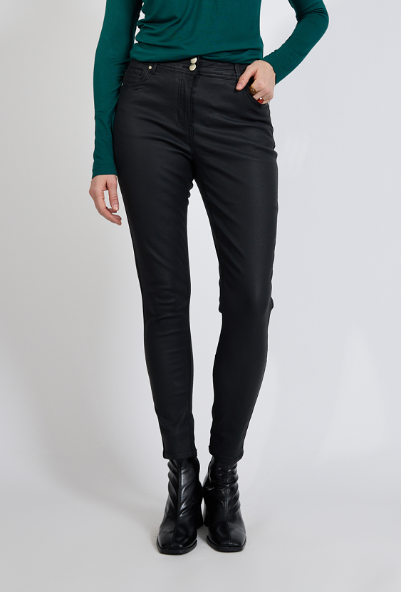 Czarne spodnie z wysokim stanem