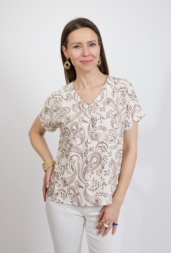 Beżowa bluzka damska z wzorem paisley