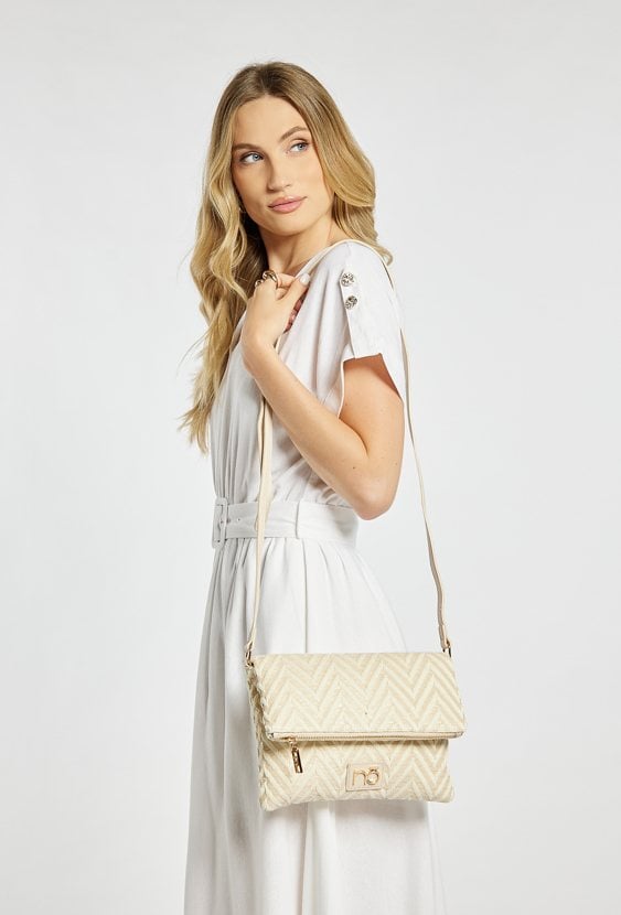 Stylowa torebka z klapą