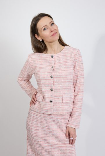 Różowy żakiet damski bouclé