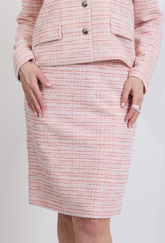 Różowa spódnica damska bouclé