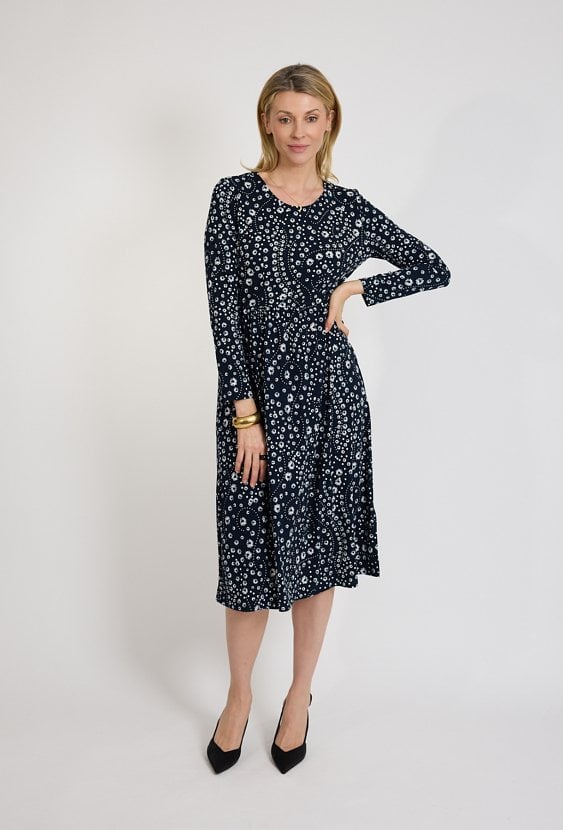 Granatowa sukienka damska we wzór z kołnierzykiem