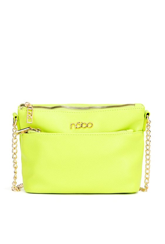 Torebka na pasku z łańcuszkiem