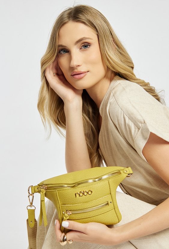 Mała torebka z NOBO