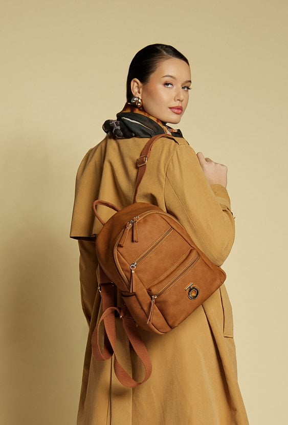 Plecak z kieszonkami