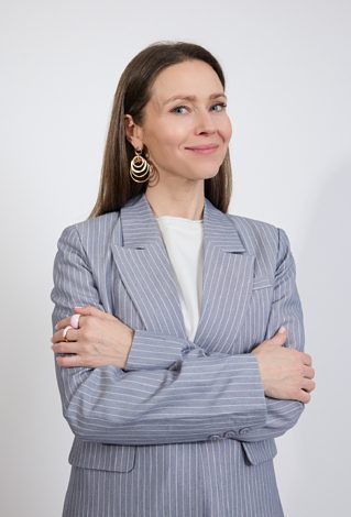 Szara marynarka damska w prążek